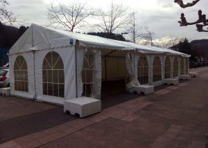 Carpas con ventanas inglesas